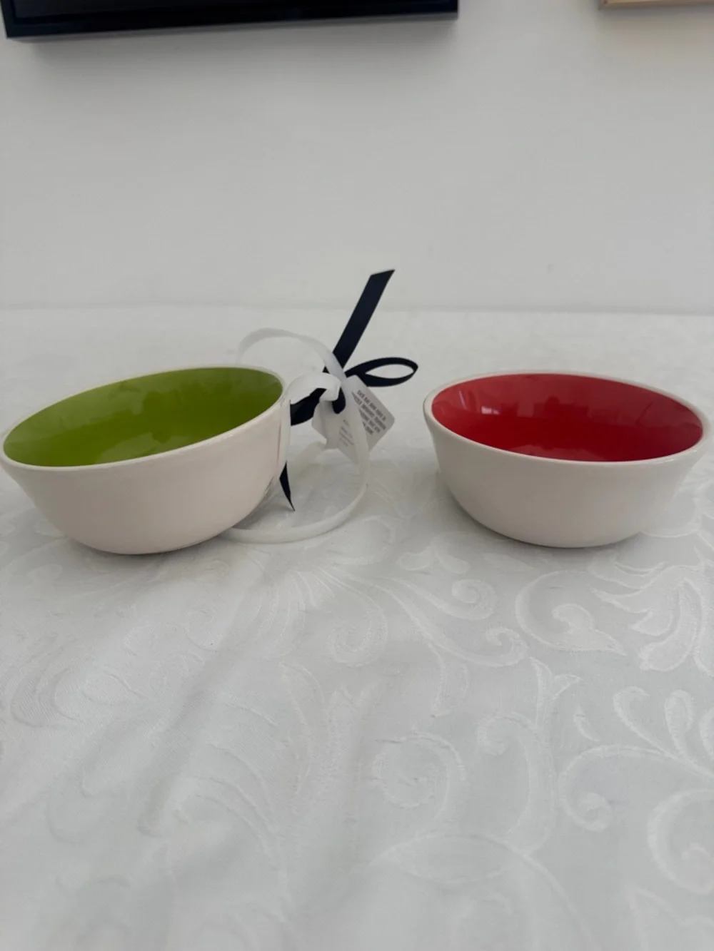 🍅Rae Dunn Salsa and Guacamole Serving Bowls